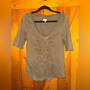 Anthropologie Meadow Rue Khaki Embroidered Short Sleeve Tee